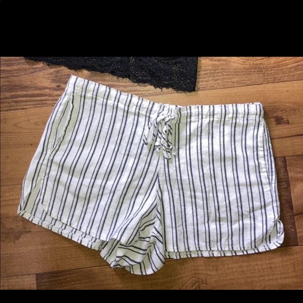 Brandy Melville shorts